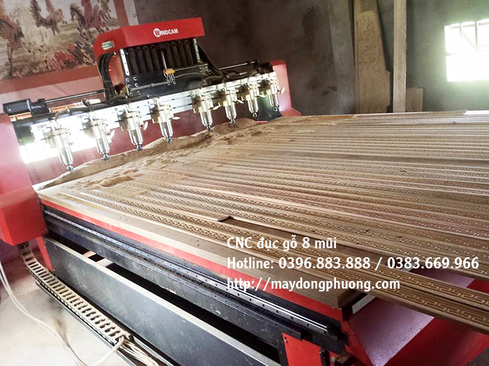 máy cnc 8 đầu