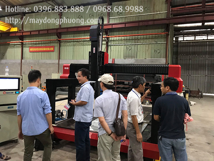 máy cnc đông phương hà nội