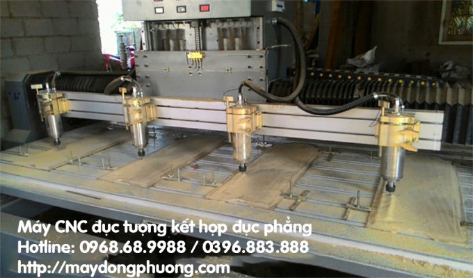 máy cnc 4 trục kết hợp đục tranh