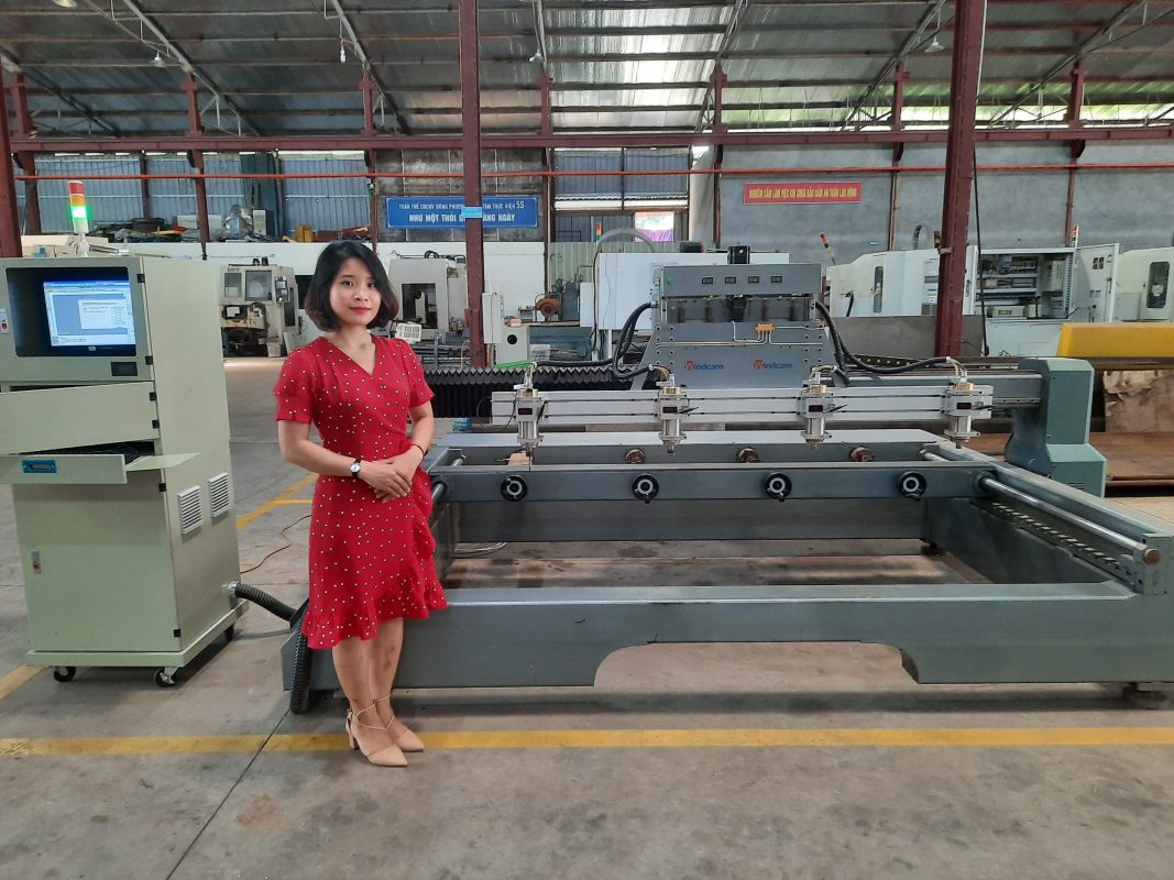 máy cnc đục tượng