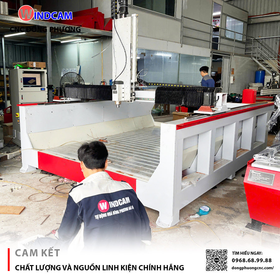 1may-cnc-phay-nhom-tam-kho-lon-dong-phuong